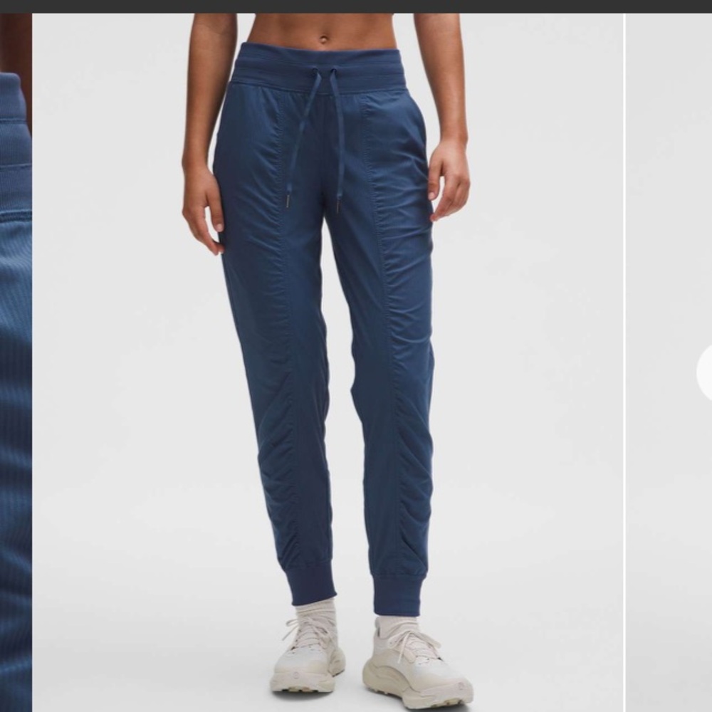 Lululemon Blue Jogger Pants – Size 6, Nylon/Elastane